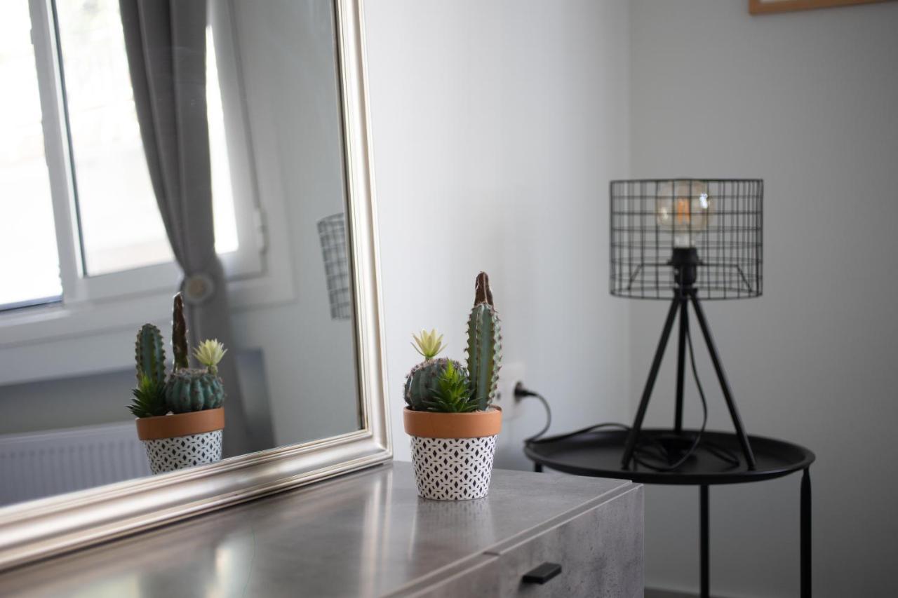 Newly Renovated Cozy Studio Downtown Ateny Zewnętrze zdjęcie
