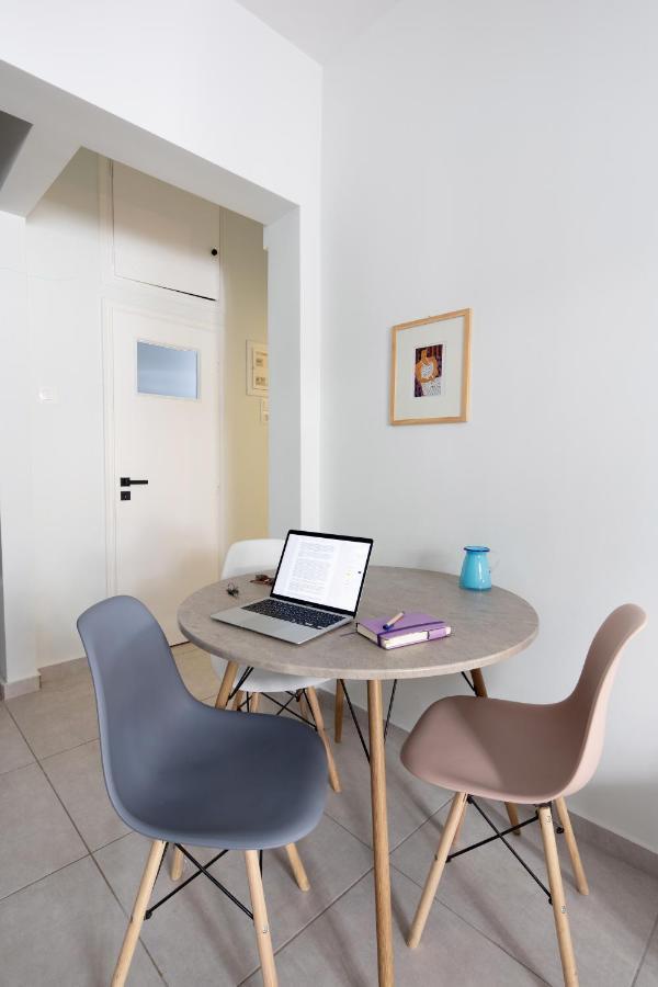 Newly Renovated Cozy Studio Downtown Ateny Zewnętrze zdjęcie